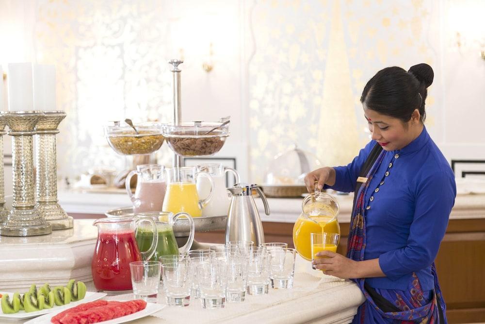 The Oberoi Sukhvilas Spa Resort, New Chandigarh Khizrabad Exterior foto